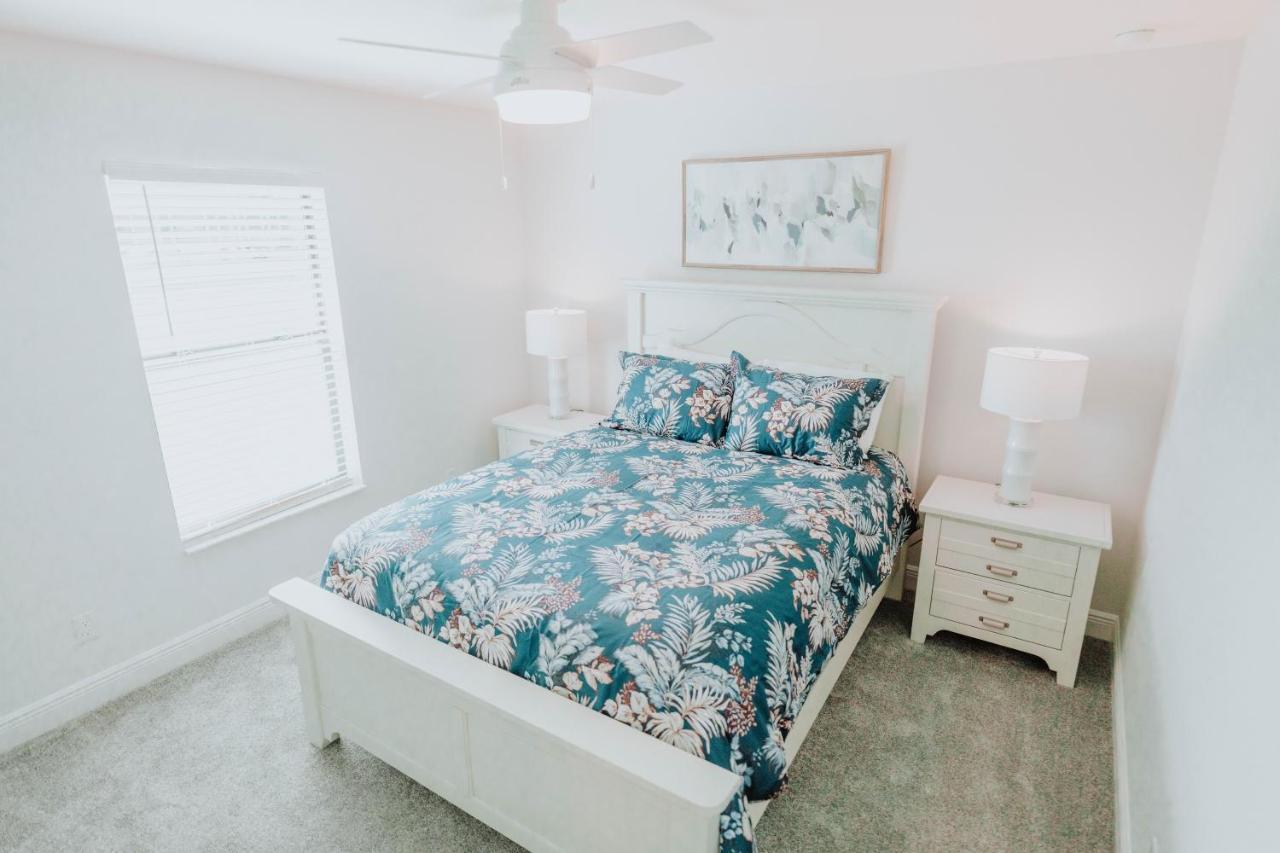 The Basilican Cape Coral Exterior photo